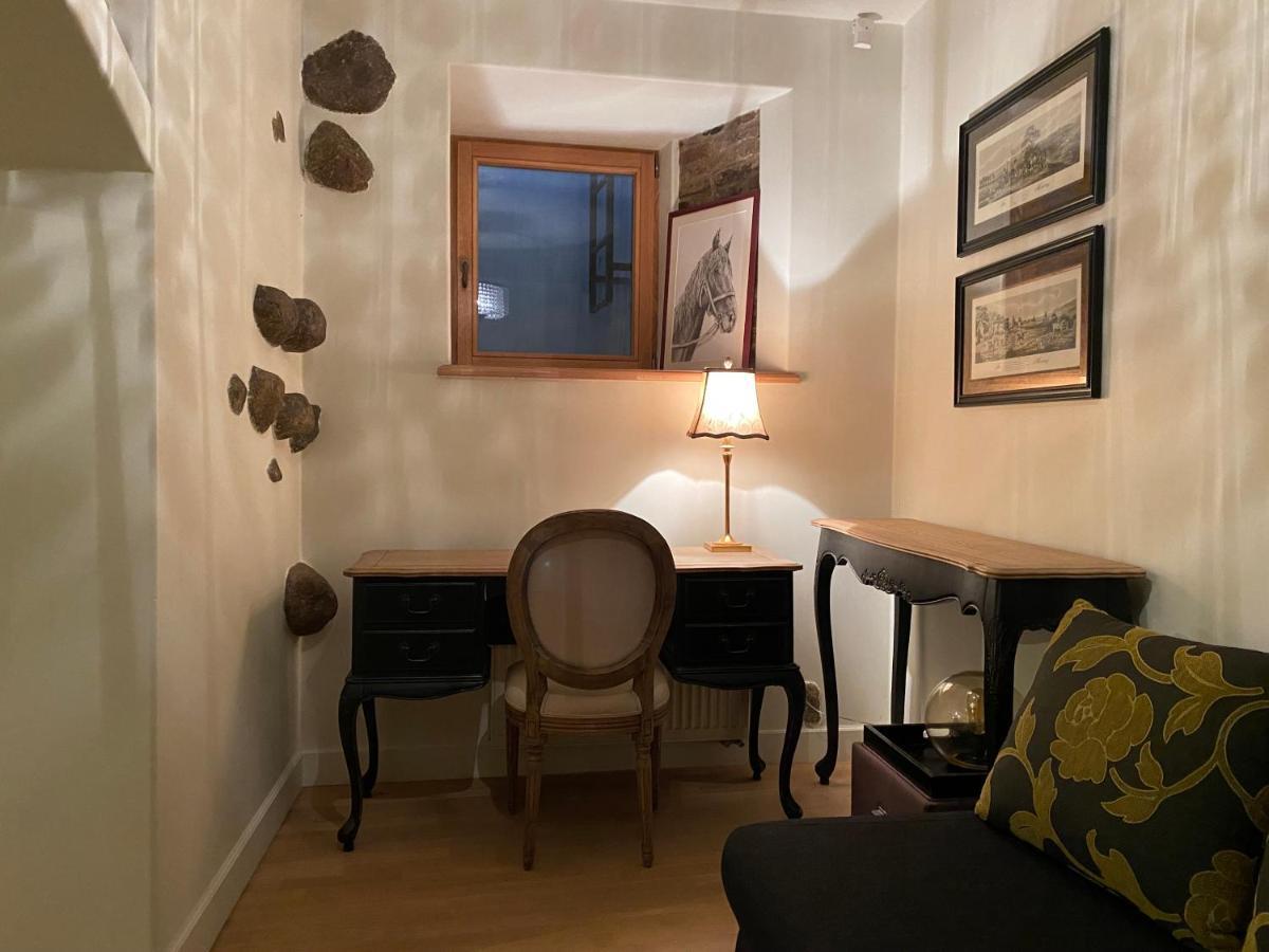 Exclusive Gaono Apartment In The Heart Of Old Town 维尔纽斯 外观 照片